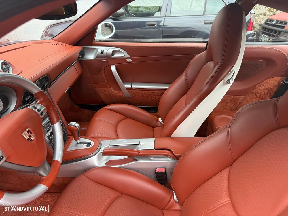 Porsche 911 (997) Carrera Tiptronic S - 17