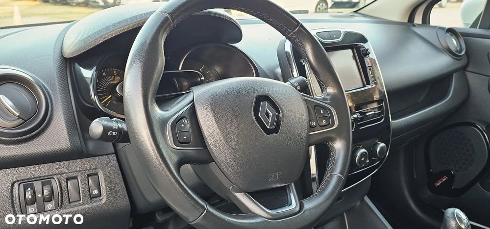 Renault Clio dCi 75 Stop & Start Expression - 28