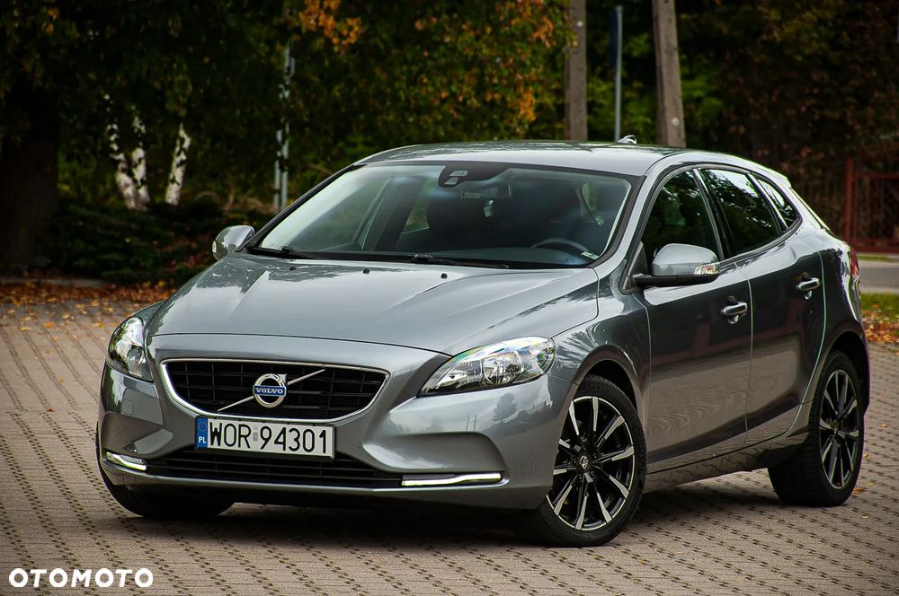 Volvo V40 D2 - 26