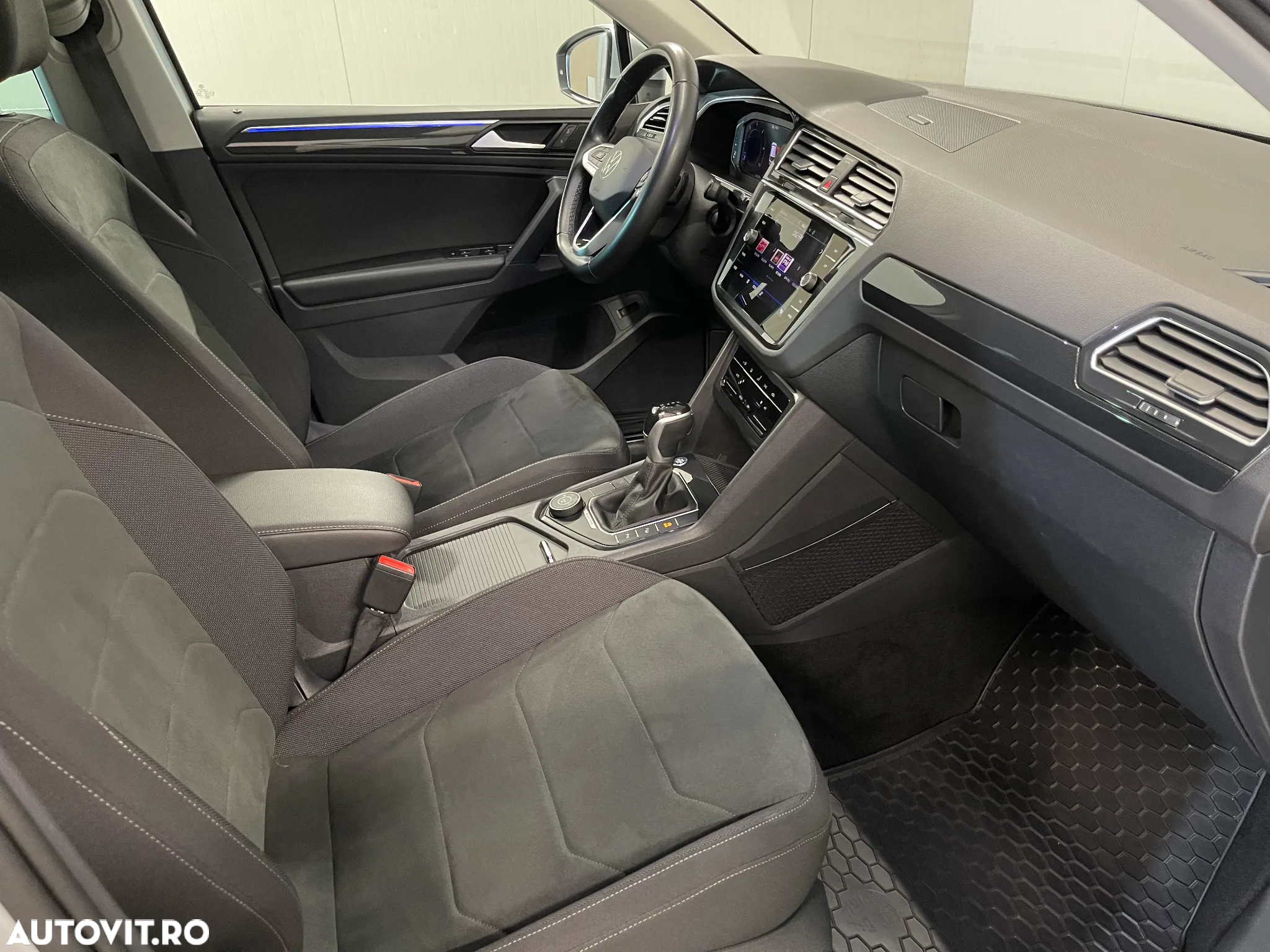 Volkswagen Tiguan 2.0 TDI SCR DSG 4Motion Elegance - 9