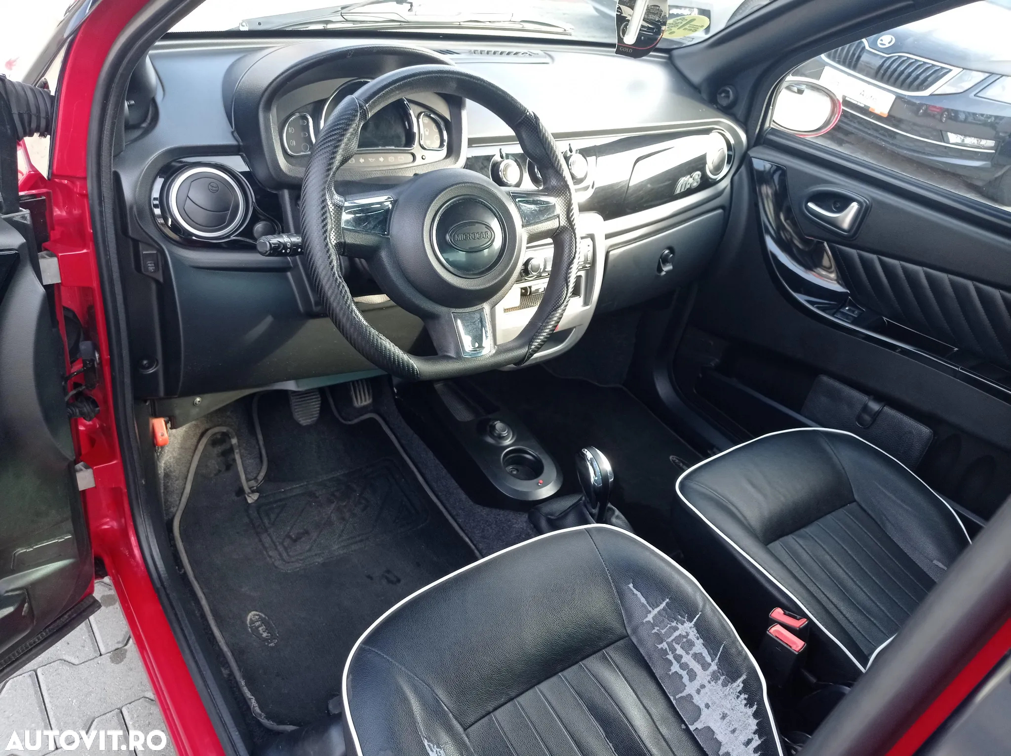 Microcar M8 - 9