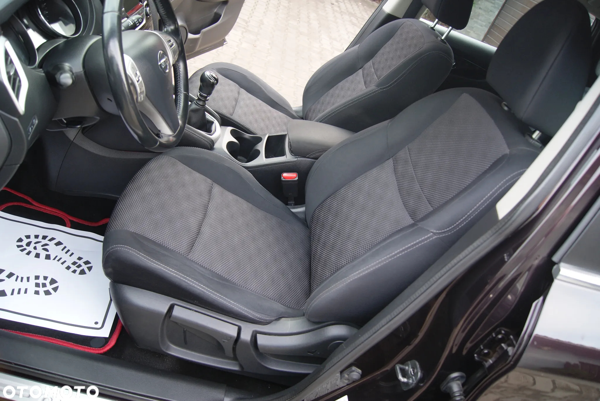 Nissan Qashqai 1.2 DIG-T Tekna - 24
