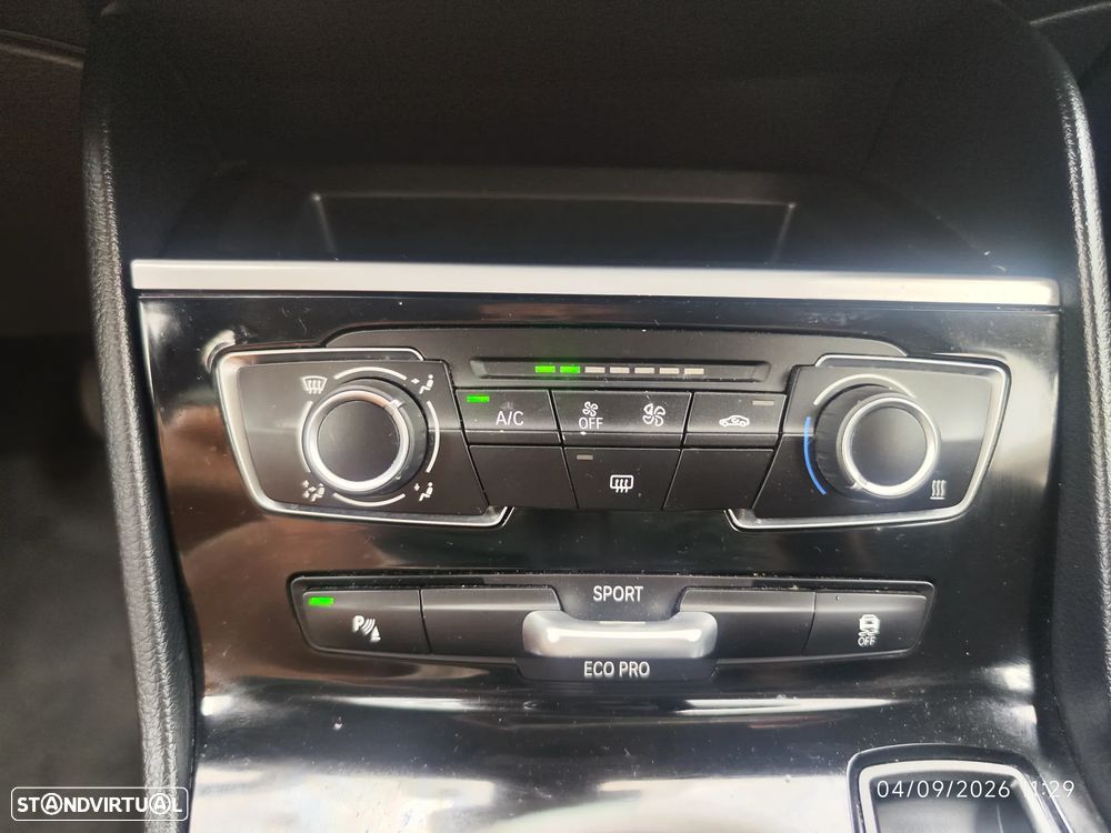BMW 216 Active Tourer d Advantage - 37