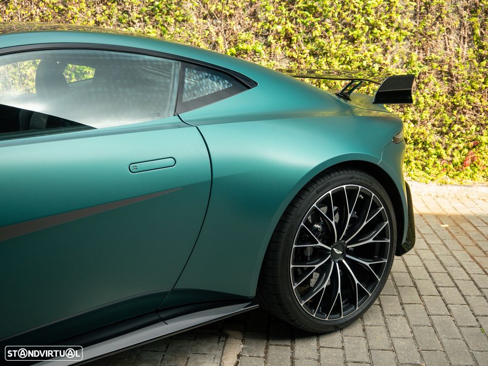 Aston Martin Vantage Coupe V8 F1 Edition - 22