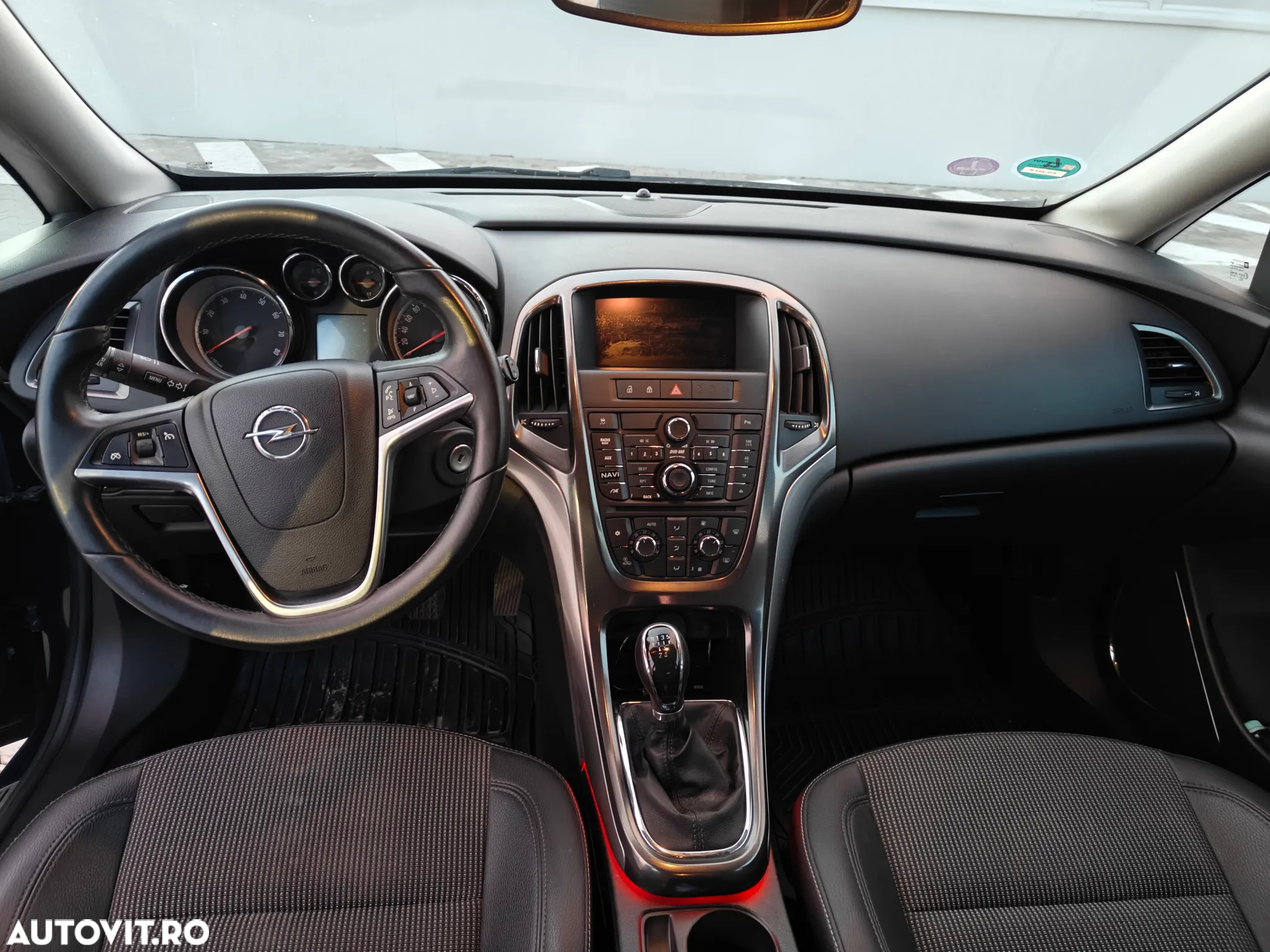 Opel Astra 1.4 Cosmo - 13
