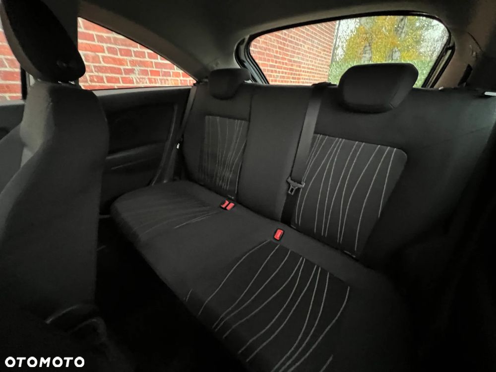 Opel Corsa - 9