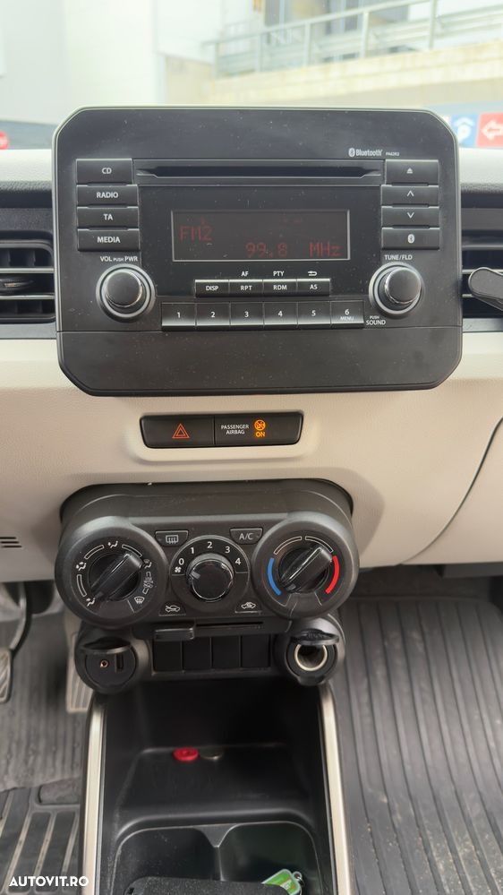 Suzuki Ignis 1.2 GL - 9