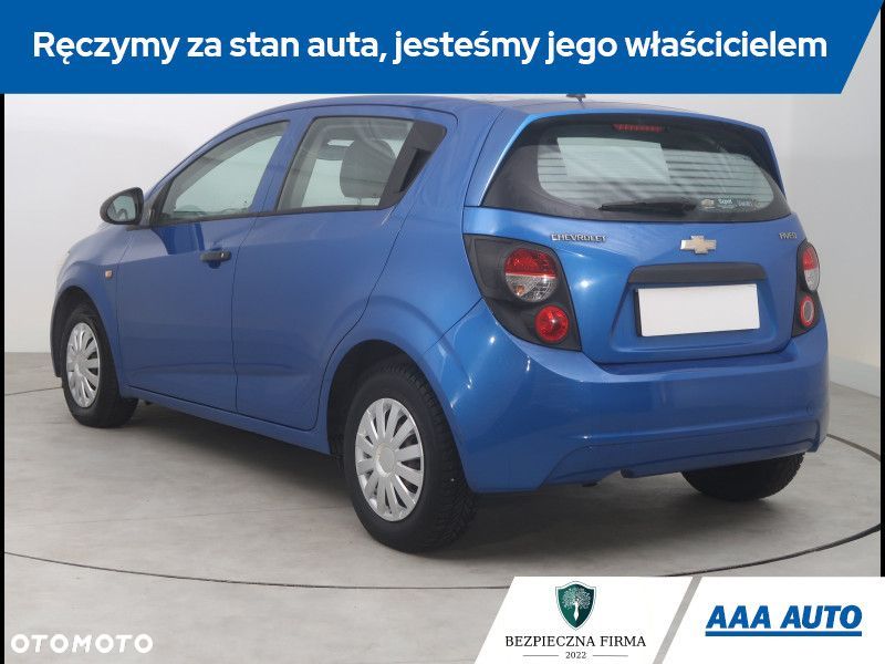 Chevrolet Aveo - 5
