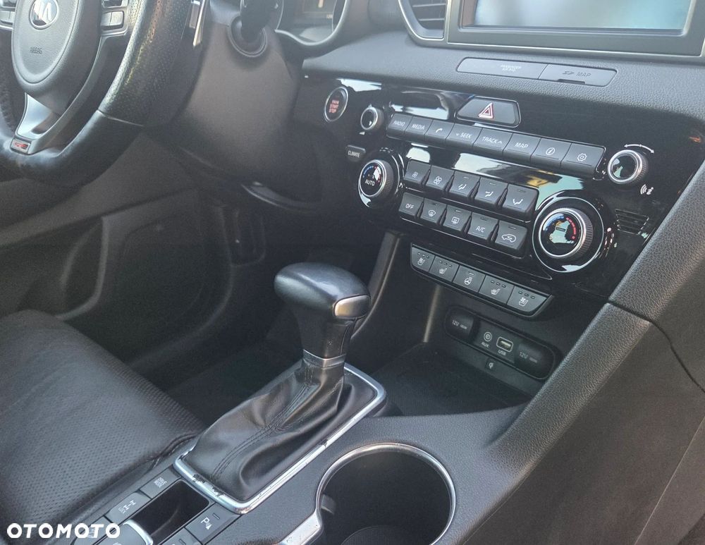 Kia Sportage 1.6 T-GDI GT Line 4WD DCT - 24