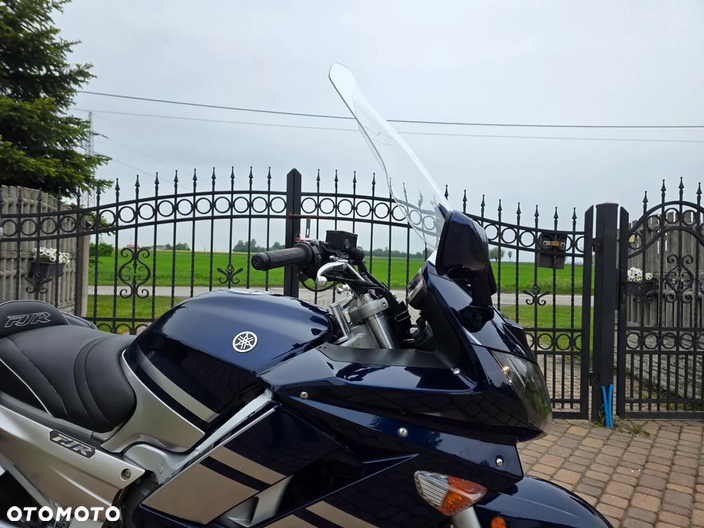 Yamaha FJR - 19