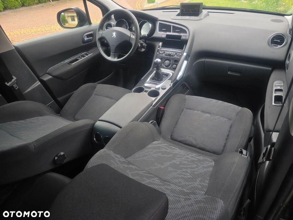 Peugeot 3008 1.6 Premium - 29