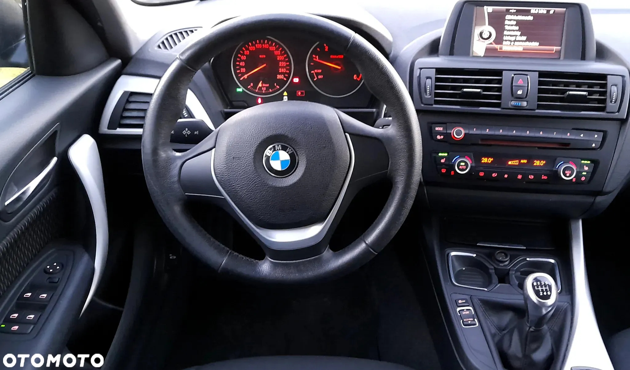 BMW Seria 1 116d - 2