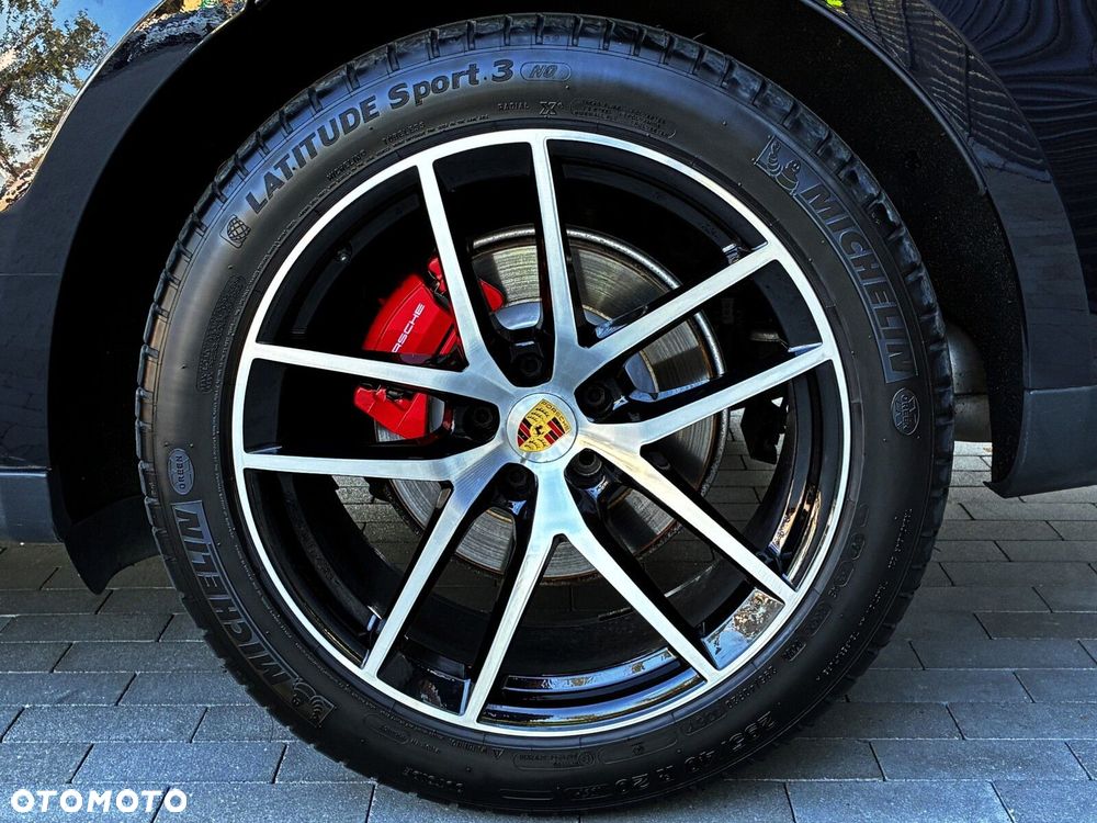 Porsche Macan - 15