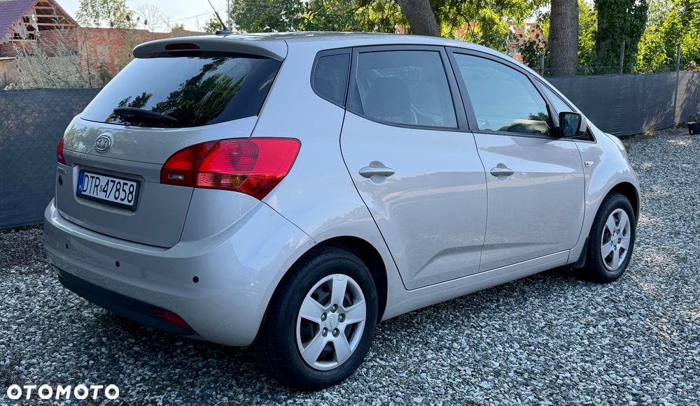 Kia Venga 1.4 L - 5