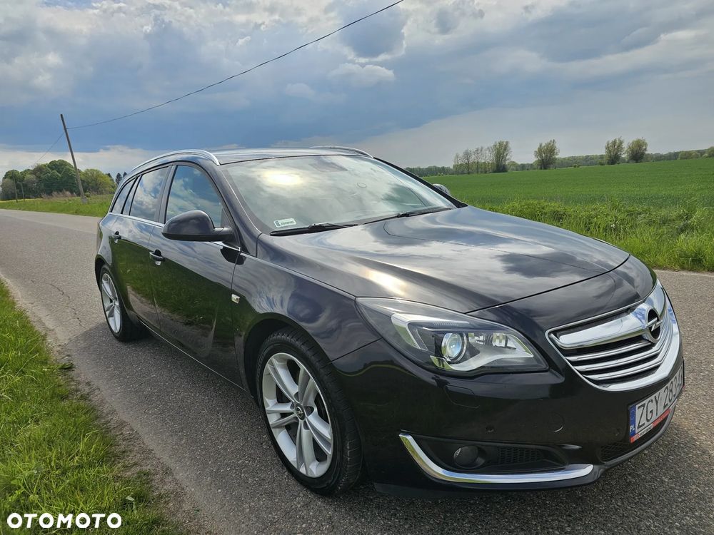Opel Insignia - 1