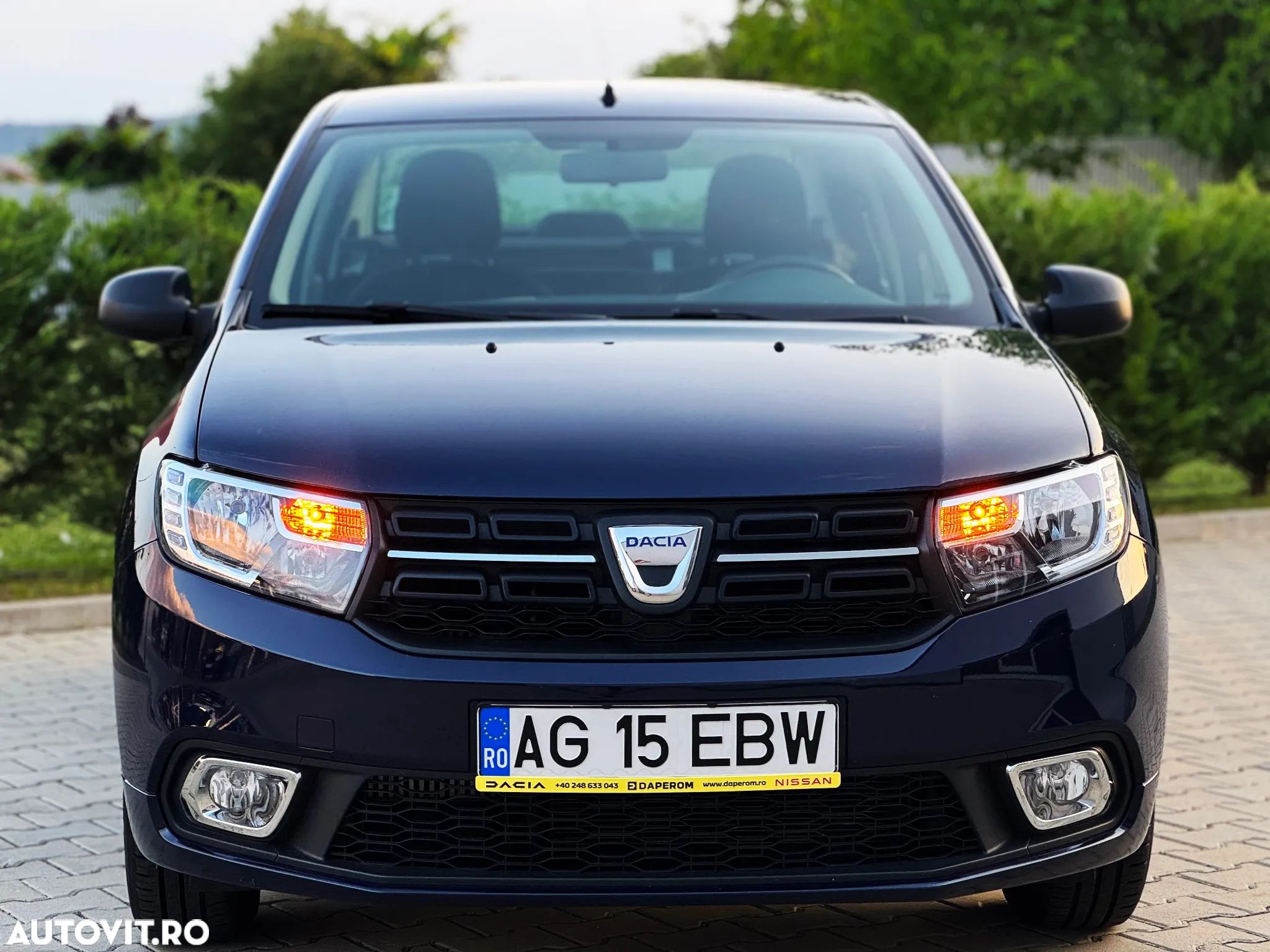 Dacia Logan 0.9 TCe Laureate - 1