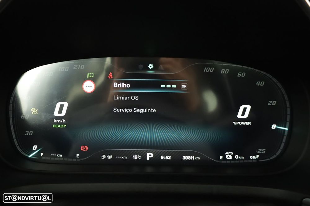 MG EHS 1.5 T-GDI Plug-in Hybrid Luxury - 17