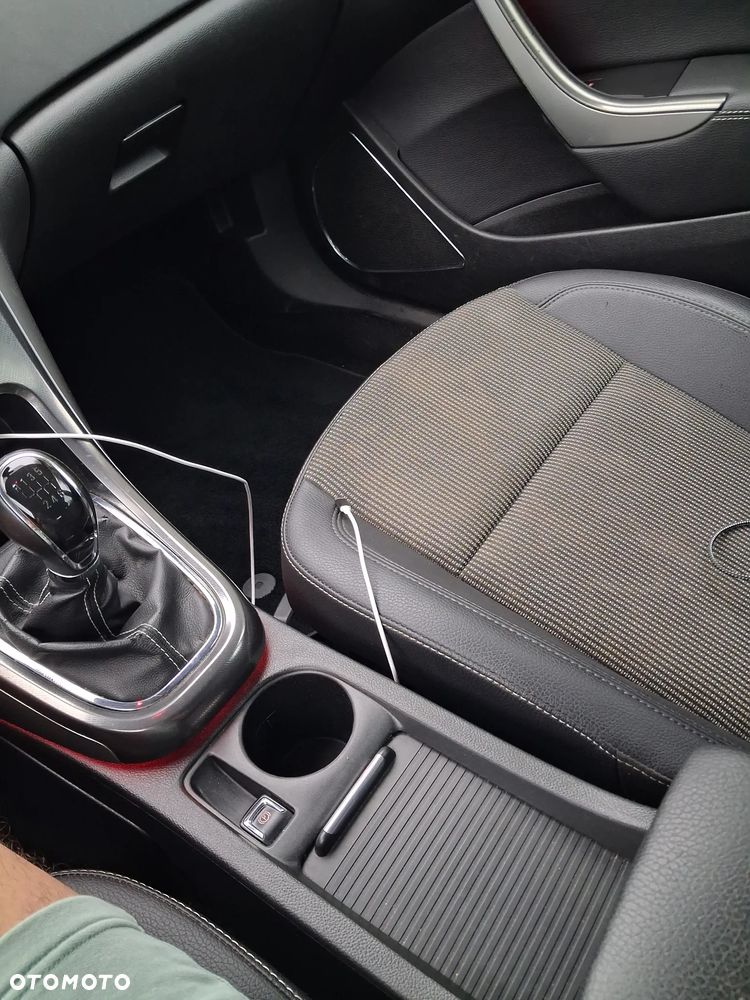 Opel Astra 1.4 Turbo Sport - 9
