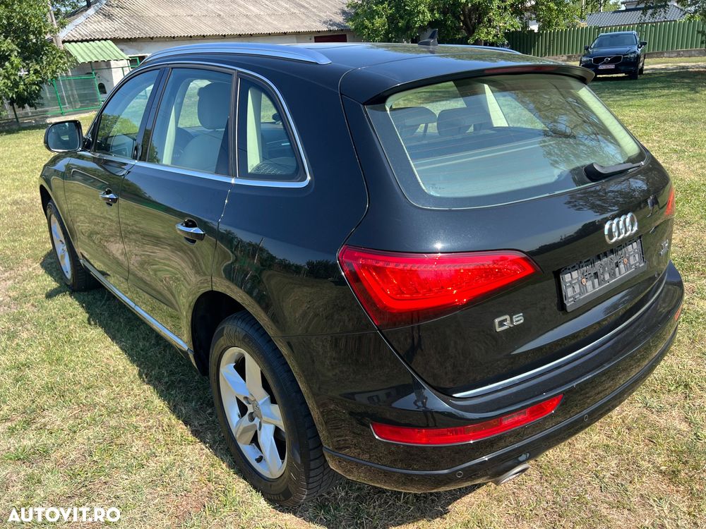 Audi Q5 2.0 40 TDI quattro S tronic Sport - 8