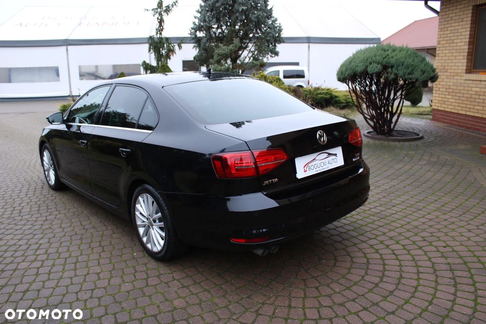 Volkswagen Jetta 1.4 TSI BMT Highline - 6