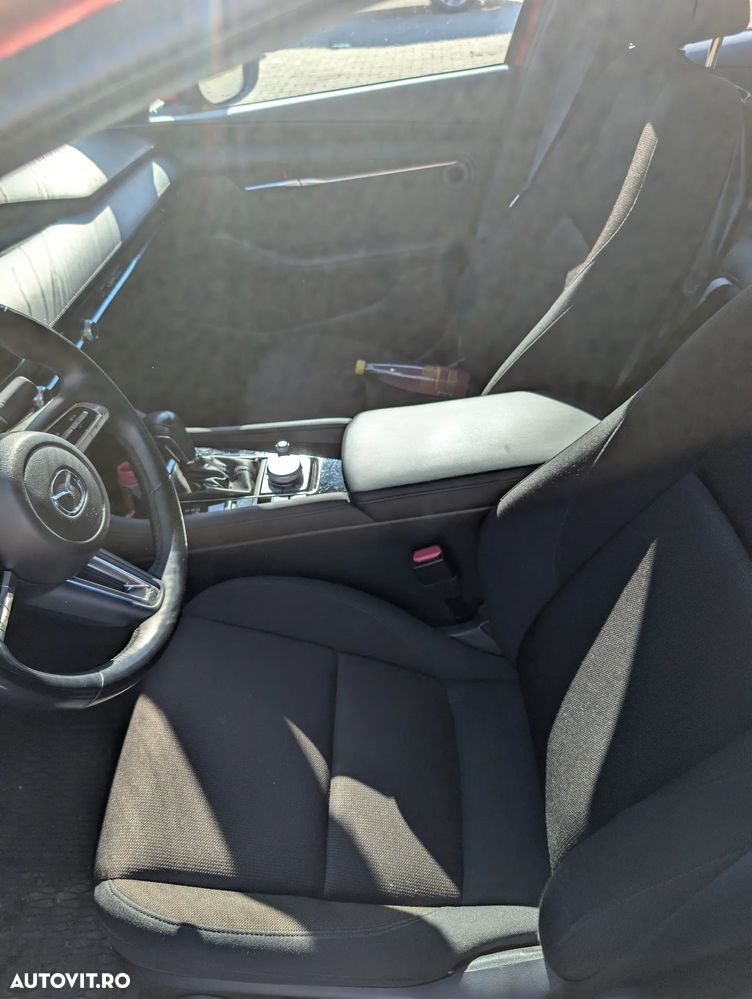 Mazda 3 G150 AT MHEV Plus - 3