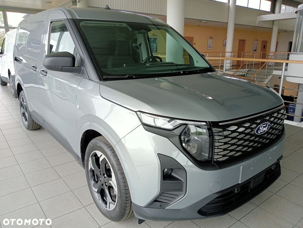 Ford E-Transit Couirer - 1