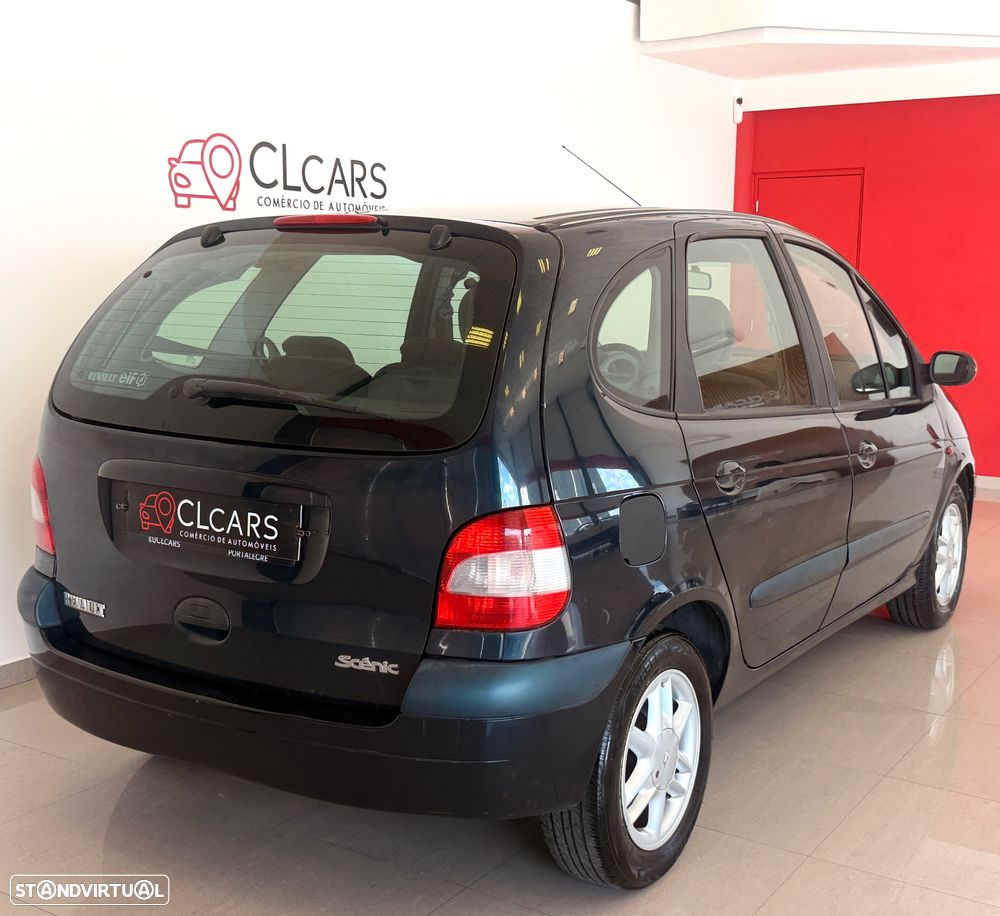 Renault Scénic 1.4 16V Conquest - 3