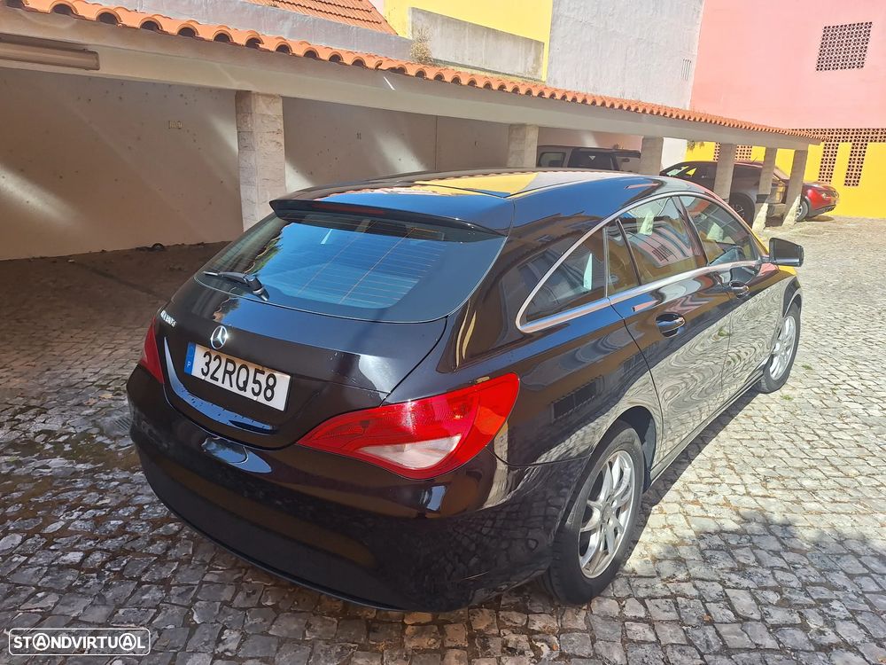 Mercedes-Benz CLA 180 d Shooting Brake - 2