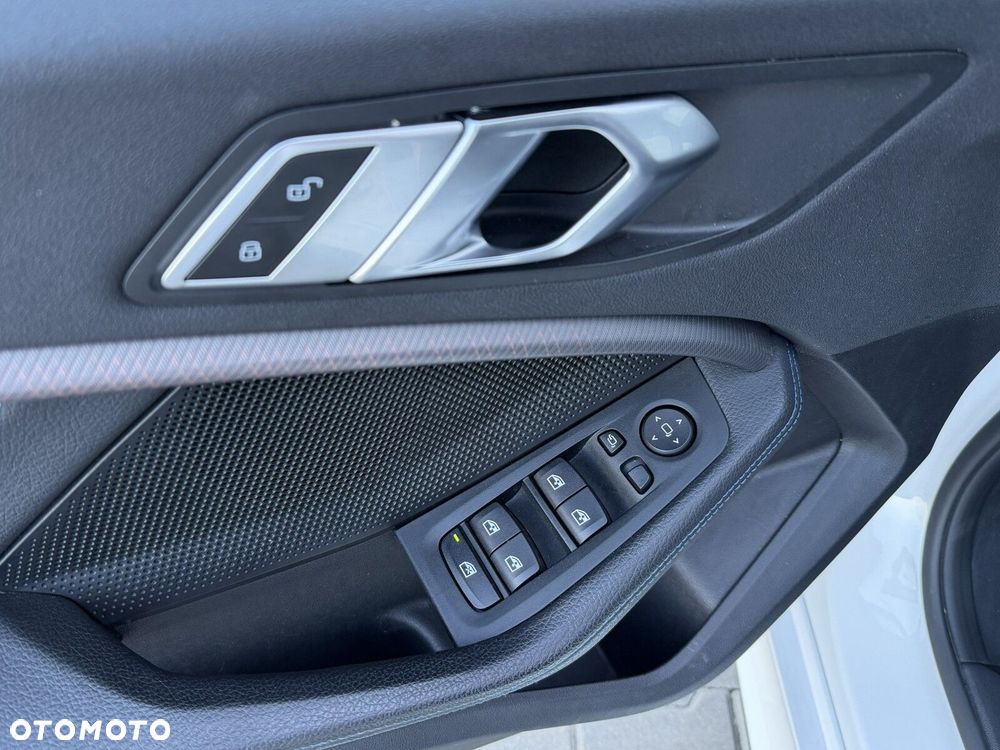 BMW Seria 1 118i M Sport - 17
