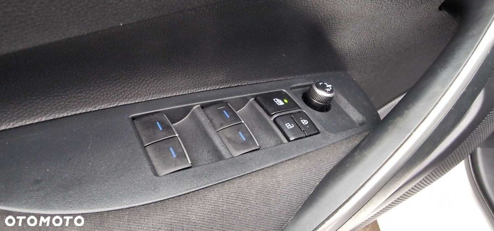 Toyota Corolla 1.5 Comfort MS - 13