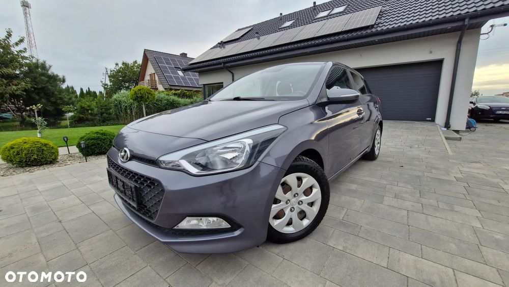 Hyundai i20 1.2 Trend - 20