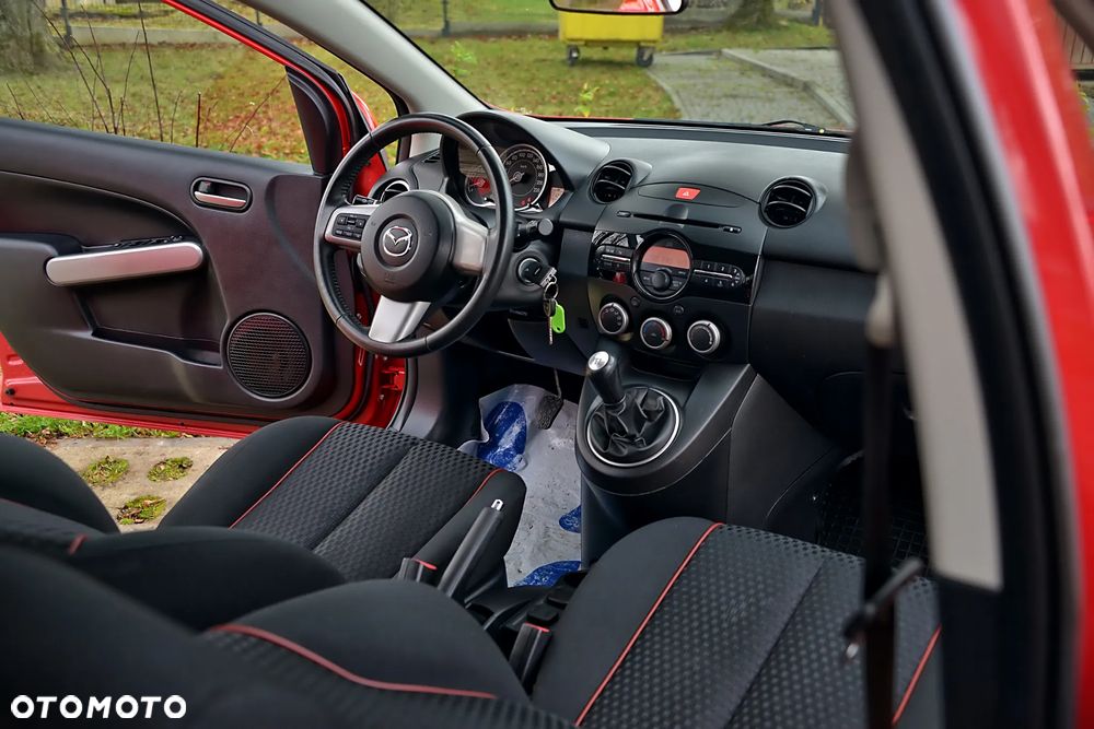 Mazda 2 - 34