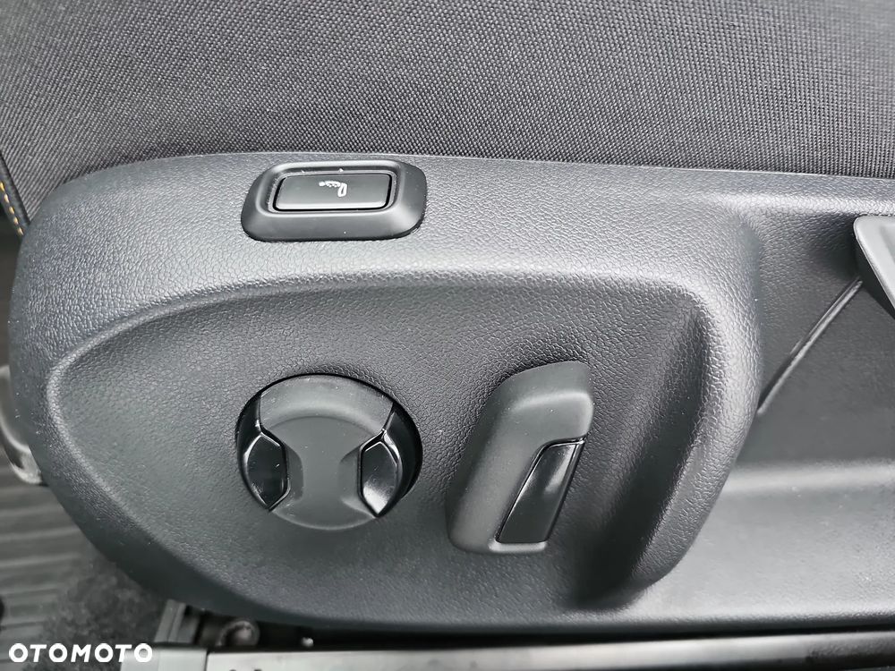 Skoda Superb 1.5 TSI Plug-in Hybrid Selection DSG - 26