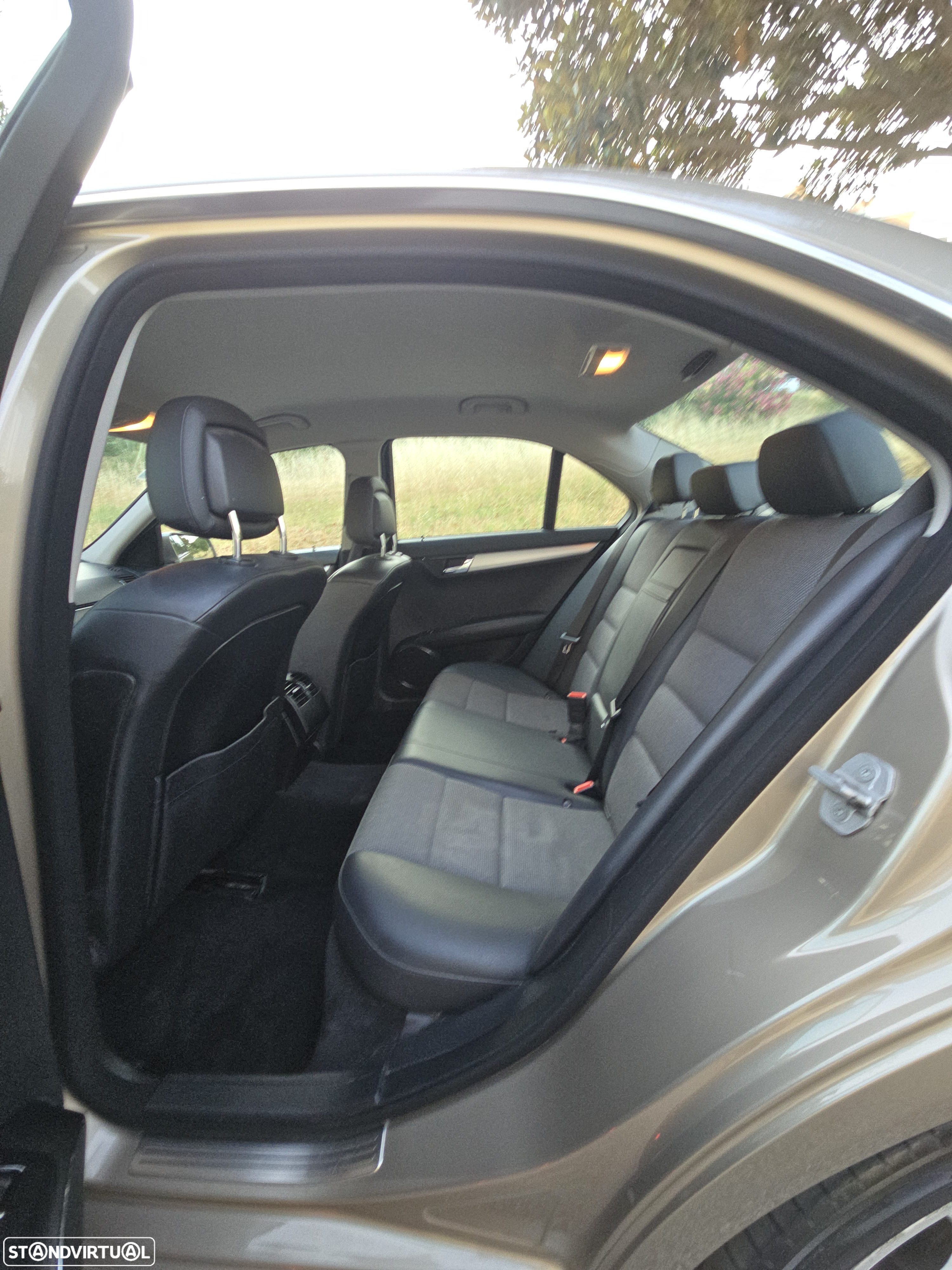 Mercedes-Benz C 250 CDi Avantgarde BlueEfficiency - 25