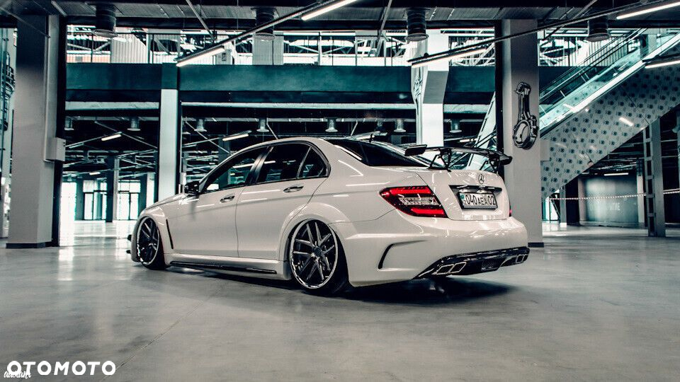 Mercedes C Klasa W204 Black Series Body Kit Pakiet - 3