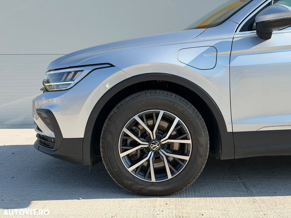 Volkswagen Tiguan - 7