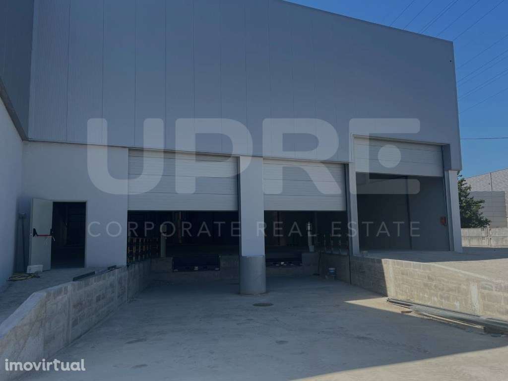 Armazém c/ 2 cais | ARRENDA | Maia - Grande imagem: 4/21