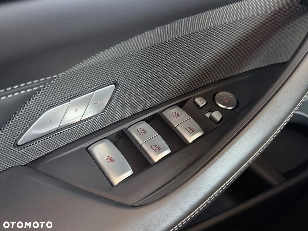 BMW Seria 4 M440i mHEV sport - 39