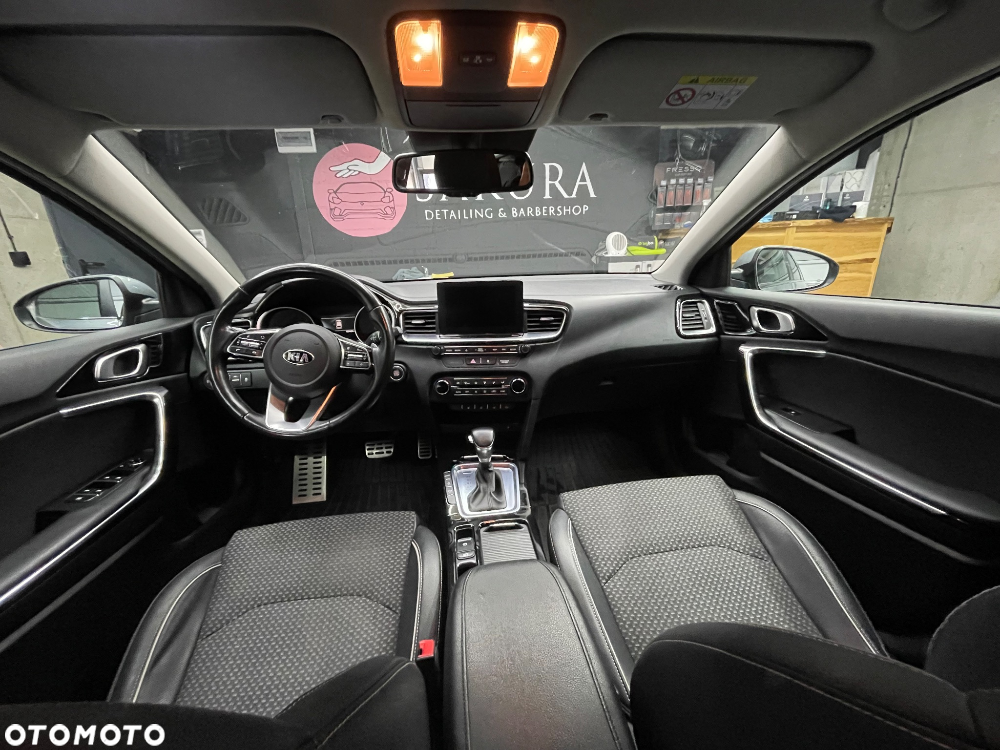 Kia Ceed 1.4 T-GDI L Business Line Plus DCT - 10