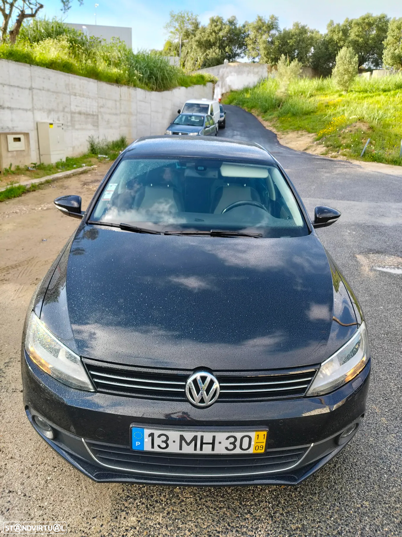 VW Jetta 2.0 TDI Highline - 12