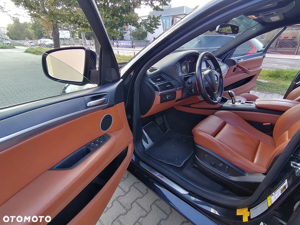 BMW X6M ver-standard - 23
