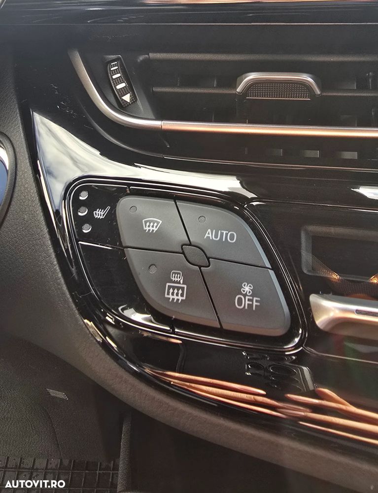 Toyota C-HR Team Deutschland - 13