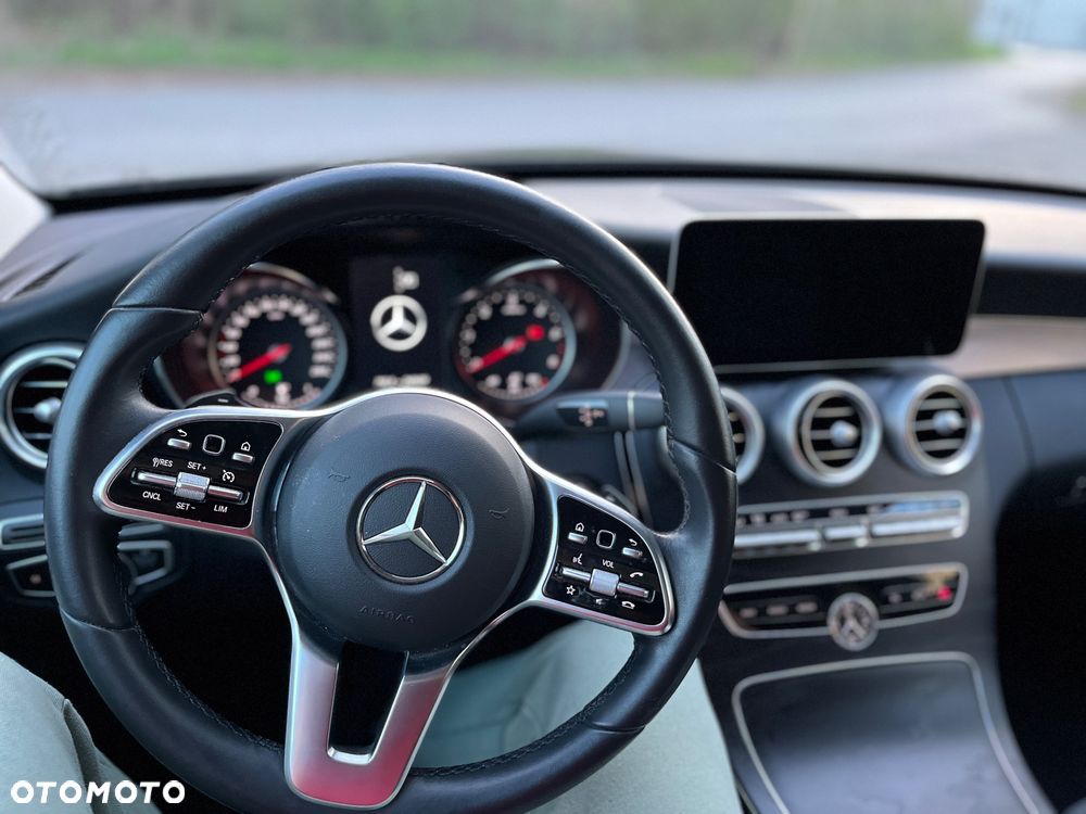 Mercedes-Benz Klasa C 220 d 9G-TRONIC Avantgarde - 14