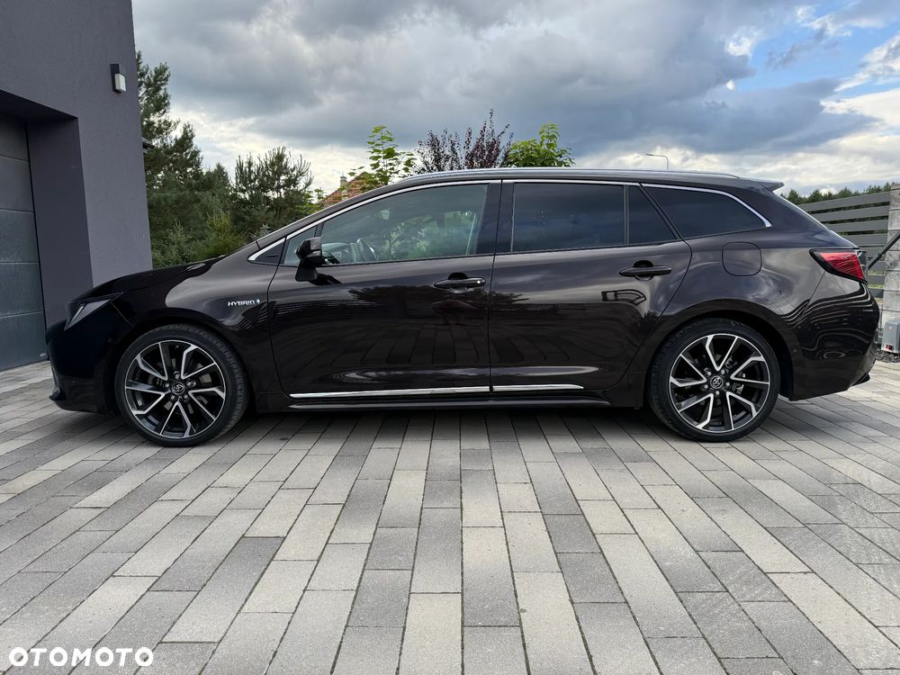 Toyota Corolla 2.0 Hybrid Executive - 1