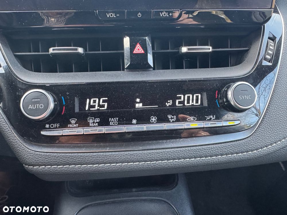 Toyota Corolla 1.8 Hybrid Comfort - 18