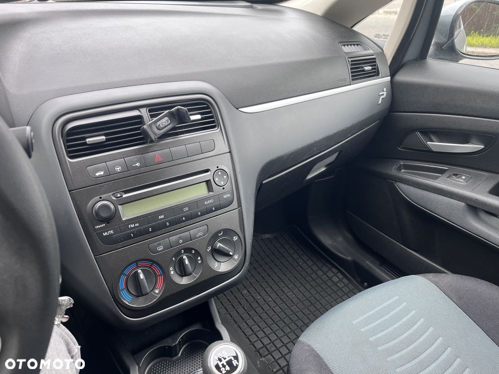 Fiat Punto 1.2 16V Dynamic - 9