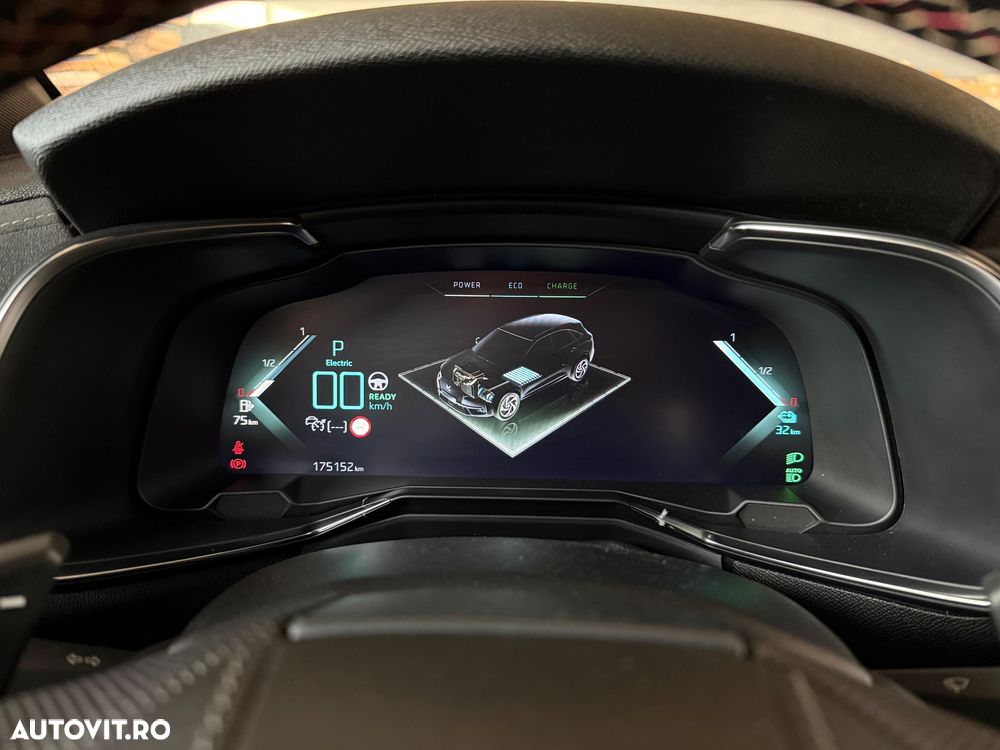 DS Automobiles DS 7 Crossback 1.6 PHeV FWD 225 EAT8 PERFORMANCE LINE + - 37