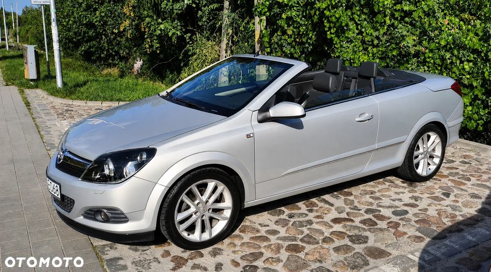 Opel Astra 1.8 Cosmo - 1