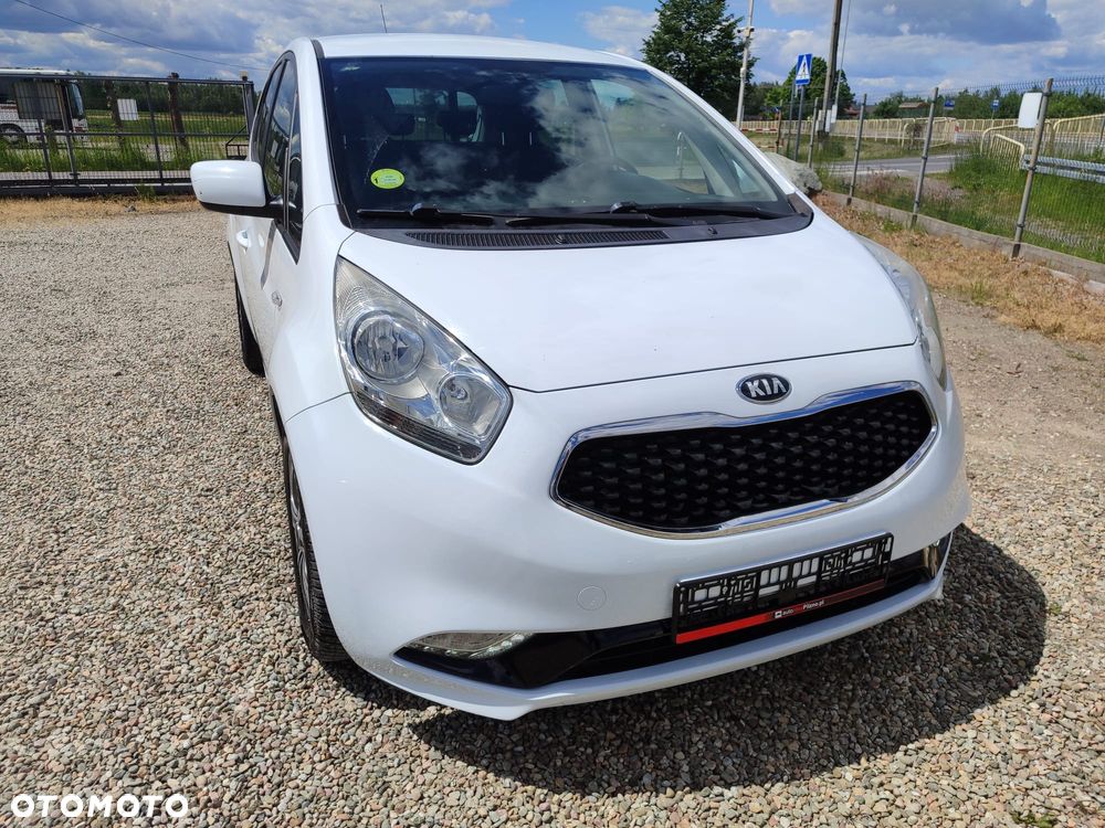 Kia Venga - 7