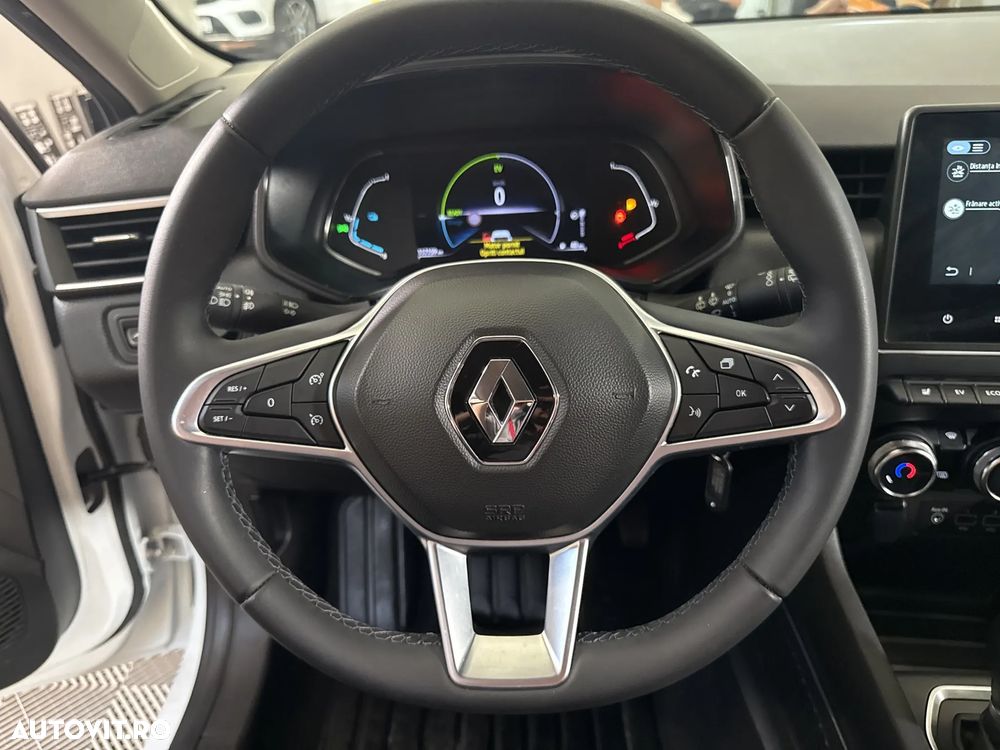 Renault Clio - 17